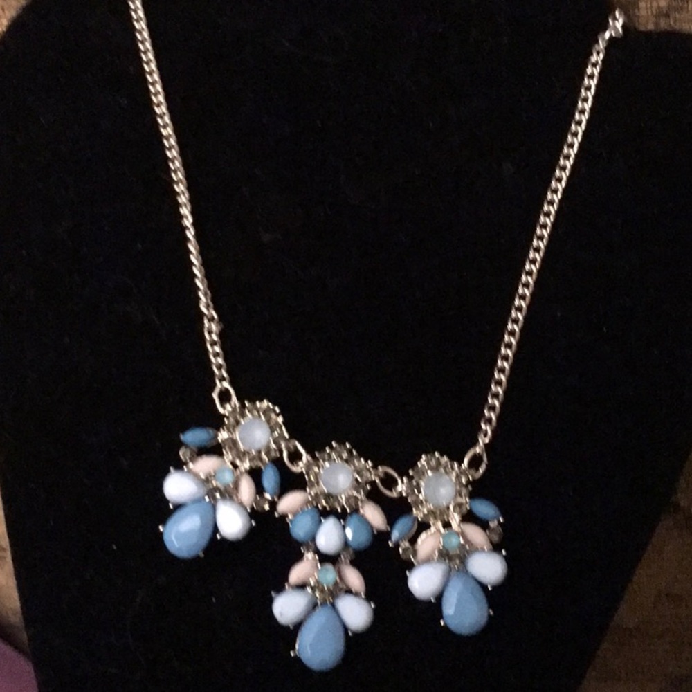 **3 for $15** Multi Stone Fashion Necklace - Picture 1 of 1